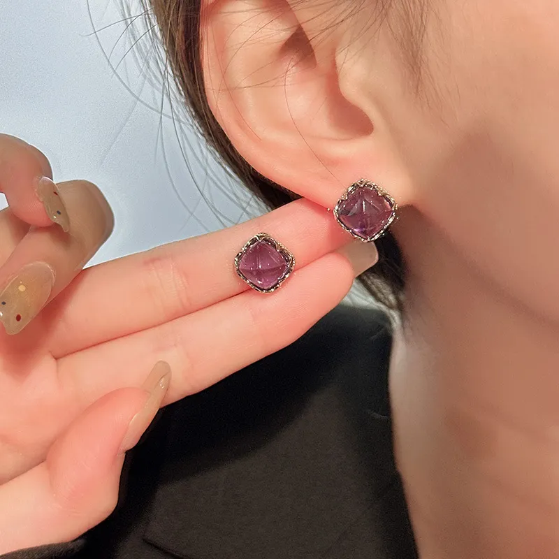 925 Sterling Silver Amethyst Stud Earrings 40100005 - image1