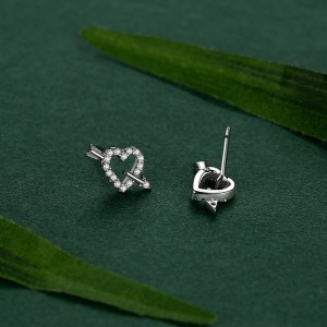 Sterling Silver Zirconia Heart Arrow Stud Earrings 40200191