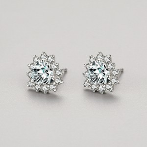 Sterling Silver Sparkle Zirconia Heart Stud Earrings 40200199