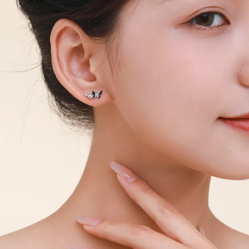 Zirconia Butterfly Stud Earring 40200236 - image2