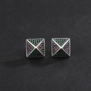 Vintage Zirconia Pyramid Stud Earrings 40200237