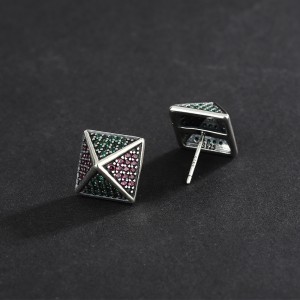 Vintage Zirconia Pyramid Stud Earrings 40200237