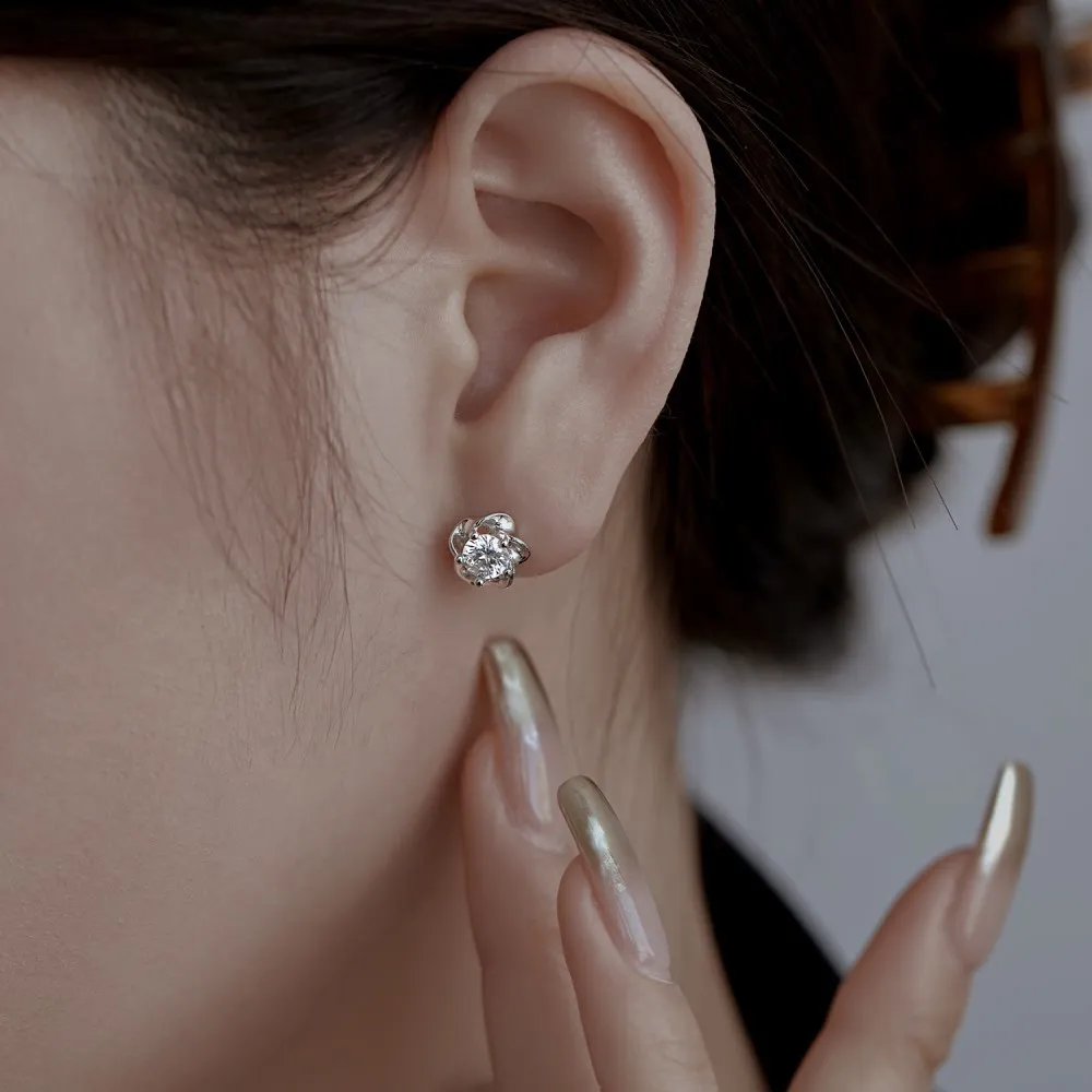 Sparkle Zirconia Flower Stud Earring 40200260 - image1