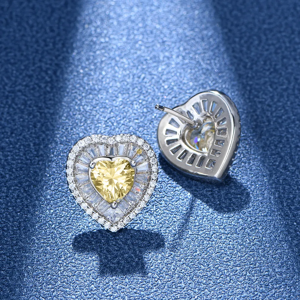 Sparkle 8A Heart Zirconia Party Stud Earring 40200277 - image1
