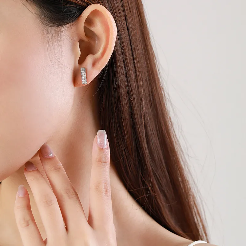 Trapezoid Zirconia Geometric Stud Earring 40200297 - image1