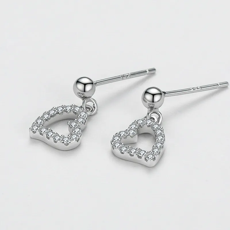 Lovely Zirconia Heart Stud Earring 40200304 - image2