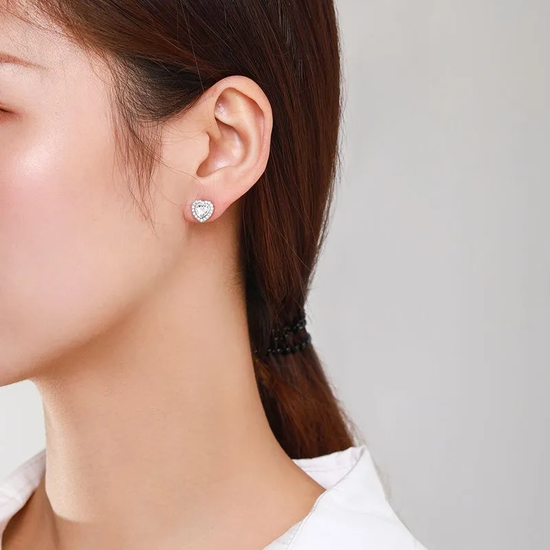 Minimalist Heart Zirconia Stud Earring 40200310 - image1