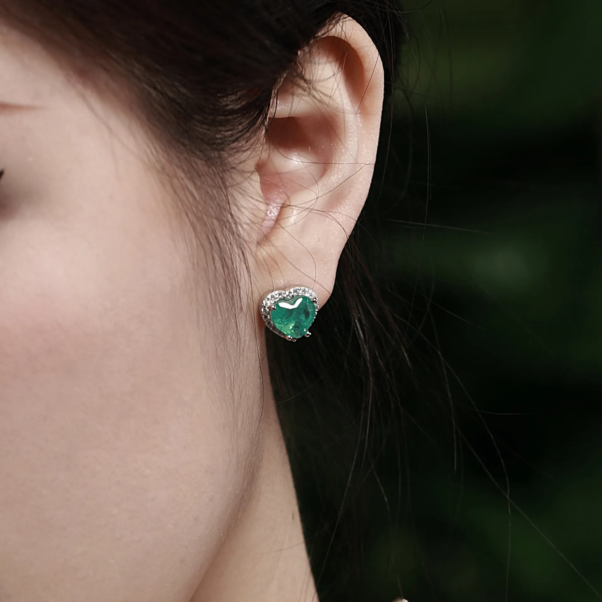 Vintage Heart Zirconia Wedding Stud Earring 40200318 - image1