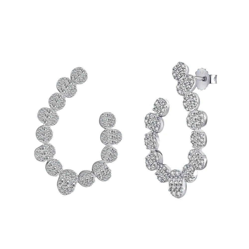 Shiny U Shape Zirconia Stud Earring 40200331