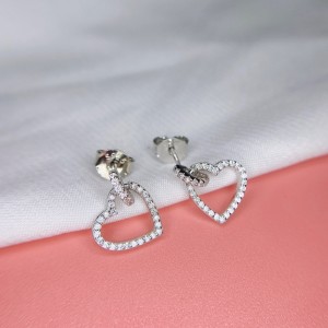 Shiny Heart Zirconia Party Stud Earring 40200343