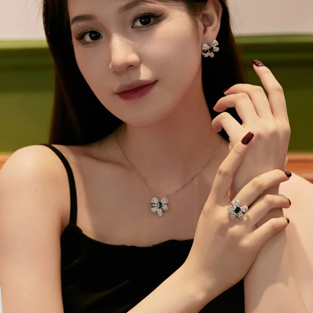 Luxury Emerald Zirconia Bow Party Stud Earrings 40200372 - image2