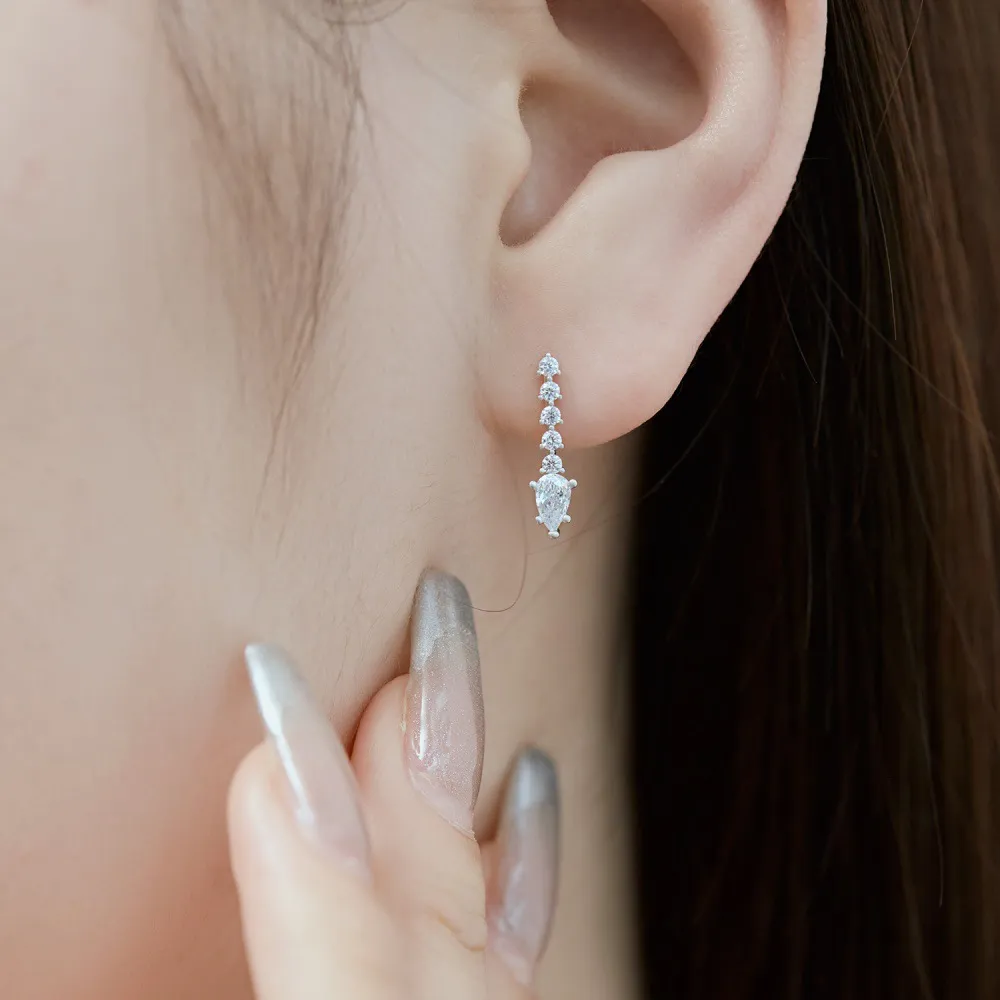 Line Teardrop Zirconia Party Stud Earrings 40200385 - image2