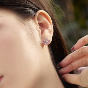 Zirconia Star Flower Stud Earring 40200415