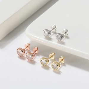 925 Sterling Silver Zirconia Heart Stud Earring 40200526