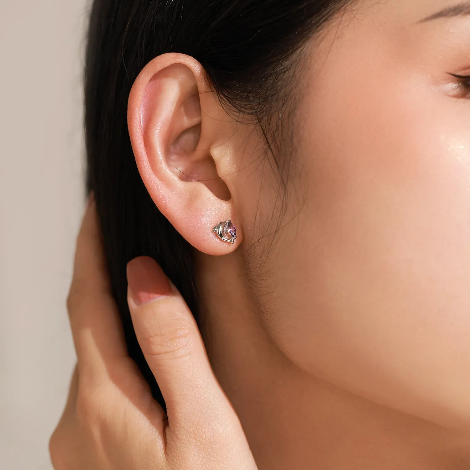 925 Sterling Silver Dolphin Stud Earring 40200655 - image1