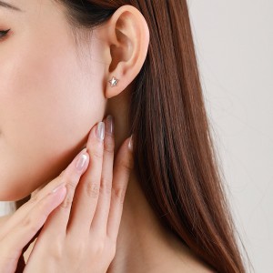 925 Sterling Silver Mini Star CZ Stud Earring 40200670 925 Sterling Silver Mini Star CZ Stud Earring 40200670