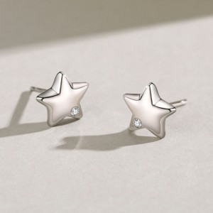 925 Sterling Silver Mini Star CZ Stud Earring 40200670 925 Sterling Silver Mini Star CZ Stud Earring 40200670