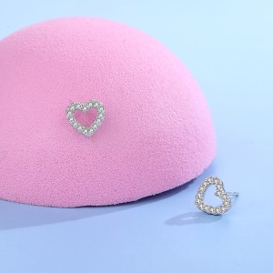 925 Sterling Silver Sweety Heart CZ Stud Earring 40200680 925 Sterling Silver Sweety Heart CZ Stud Earring 40200680