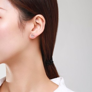 925 Sterling Silver Heart Minimalist CZ Stud Earring 40200684 925 Sterling Silver Heart Minimalist CZ Stud Earring 40200684