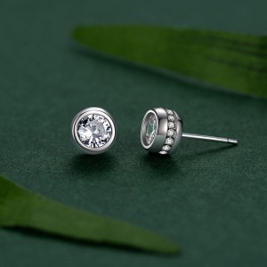 925 Sterling Silver Bubble CZ Stud Earring 40200689 925 Sterling Silver Bubble CZ Stud Earring 40200689