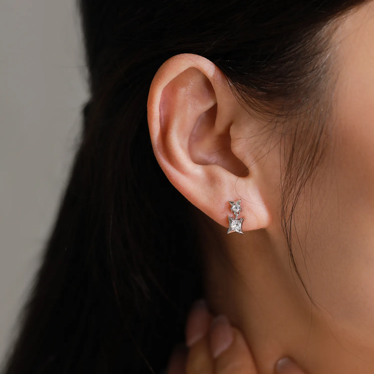 925 Sterling Silver Four-Point Star Zircon Stud Earring 40200714 - image1