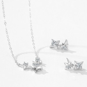 925 Sterling Silver Four-Point Star Zircon Stud Earring 40200714
