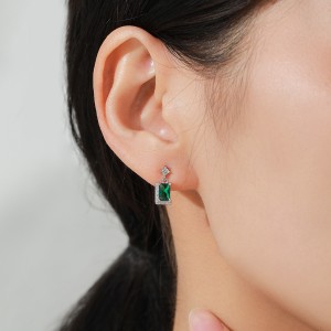 925 Sterling Silver Green Emerald-Cut Zircon Stud Earring 40200715