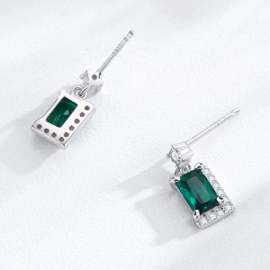 925 Sterling Silver Green Emerald-Cut Zircon Stud Earring 40200715