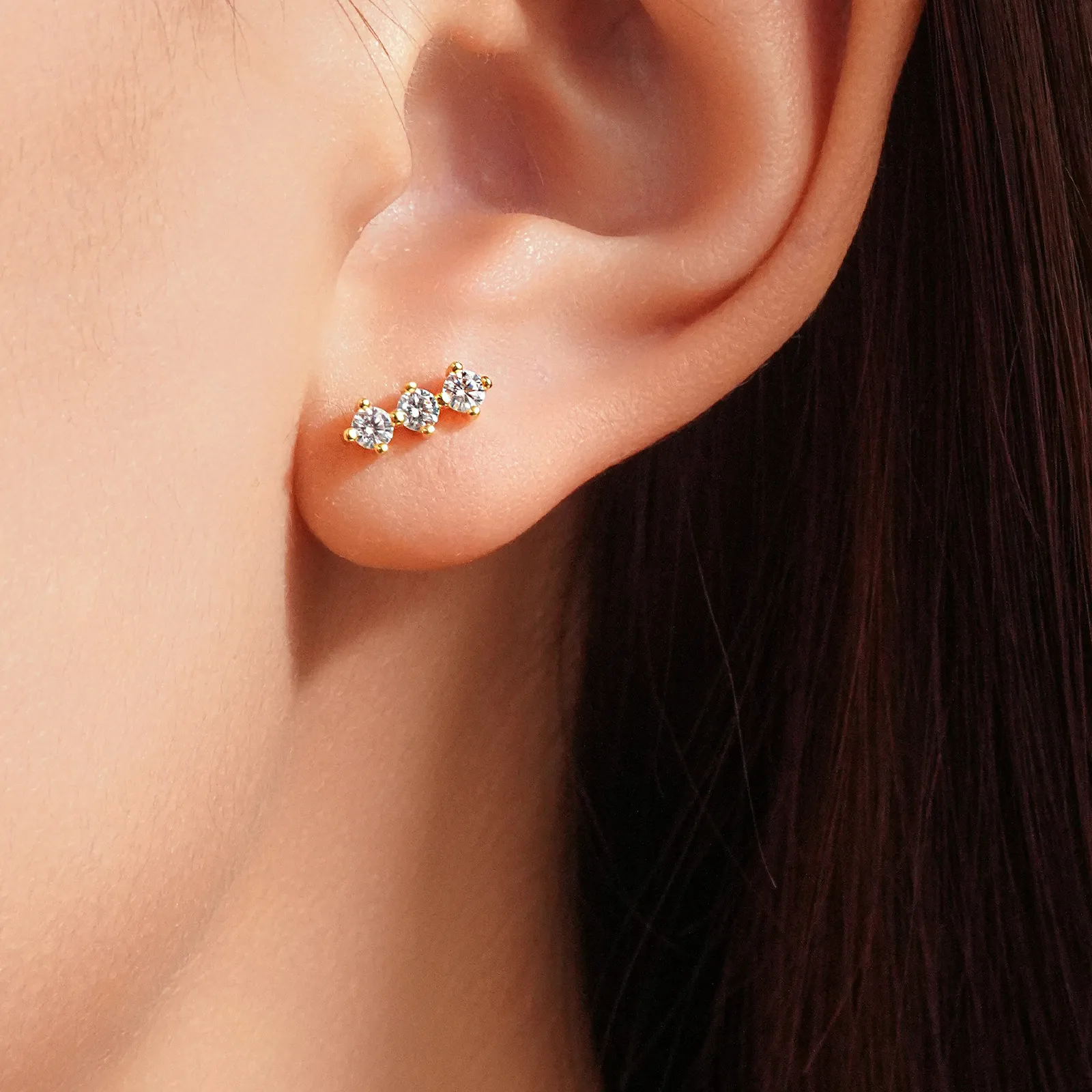 925 Sterling Silver Curved Three-Stone Studs 40200771 - image1