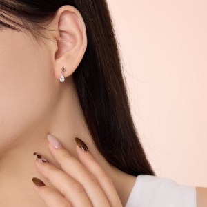 925 Sterling Silver Pear-Cut Teardrop Zirconia Stud Earrings 40200775 925 Sterling Silver Pear-Cut Teardrop Zirconia Stud Earrings 40200775