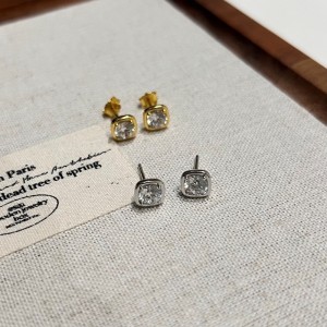 925 Sterling Silver Pave Sugar Cube Zirconia Stud Earrings 40200780