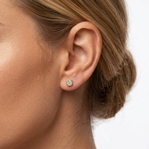 925 Sterling Silver Pave Sugar Cube Zirconia Stud Earrings 40200780