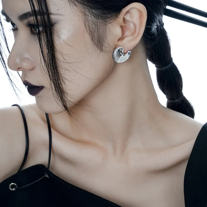 Geometric Round Stud Earring 40400025 - image2