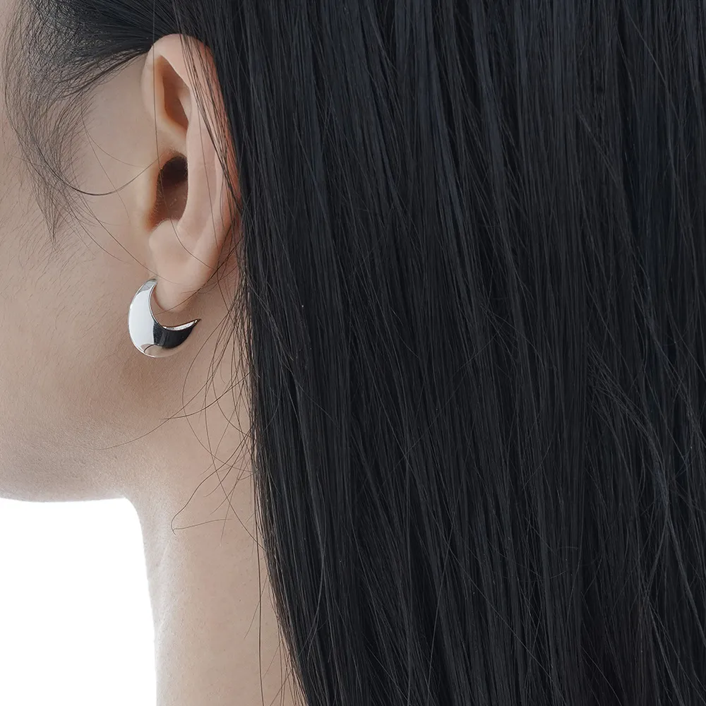 Cowhorn C Shape Stud Earring 40400027 - image2