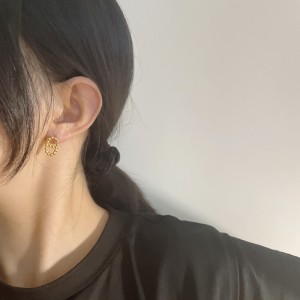 Polished Round Beads Stud Earring 40400034