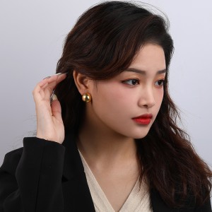 Vintage Dull Polish Semisphere Stud Earring 40400065