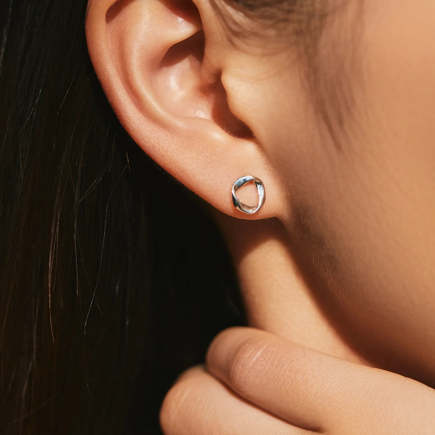 925 Sterling Silver Geometric Wave Stud Earring 40400095 - image1