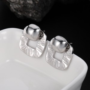 925 Sterling Silver Square Textured Stud Earring 40400108