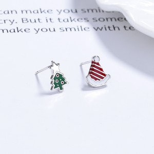925 Sterling Silver Asymmetrical Enamel Christmas Stud Earring 40400121