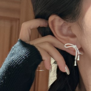925 Sterling Silver Vintage Twisted Bow Stud Earring 40400125