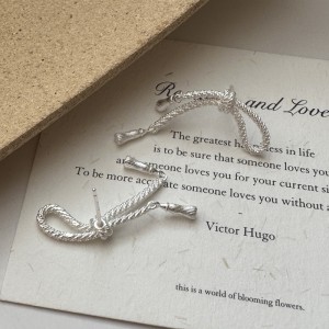 925 Sterling Silver Vintage Twisted Bow Stud Earring 40400125