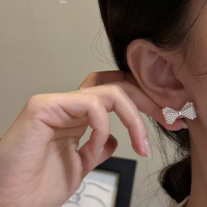925 Sterling Silver Micro-Bead Textured Bow Stud Earring 40400130