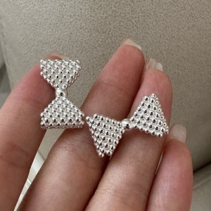 925 Sterling Silver Micro-Bead Textured Bow Stud Earring 40400130