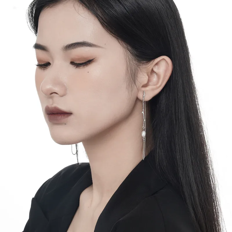 Unique Pearl Tassel Beads Stud Earring 40500003 - image2
