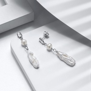 925 Sterling Silver Baroque Fresh Water Pearl Stud Earring 40500017