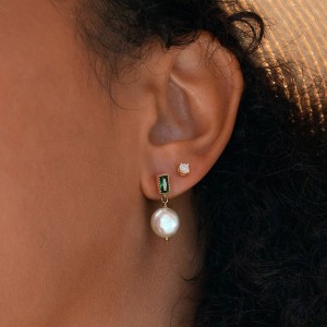 925 Sterling Silver Fresh Water Pearl Zirconia Stud Earring 40500033