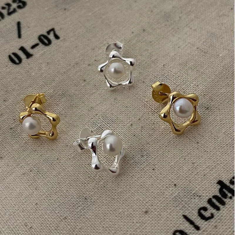 925 Sterling Silver Flower Fresh Water Pearl Stud Earring 40500053 - image1