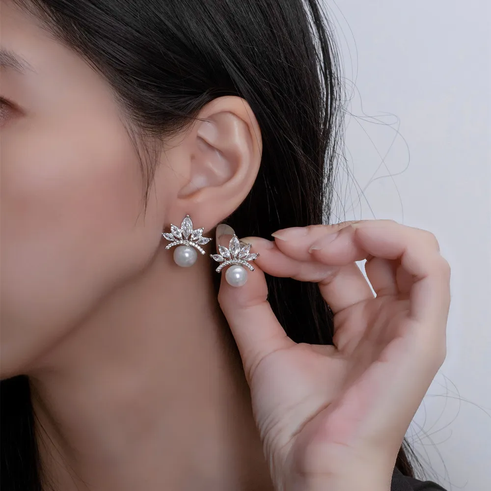 S925 Crown Zirconia Fresh Water Pearl Stud Earring 40500062 - image1