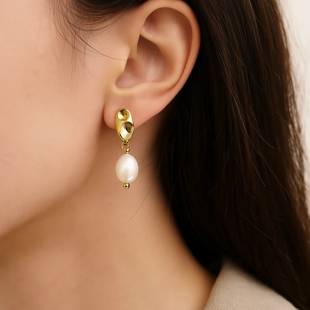 925 Sterling Silver Irregular Fresh Water Pearl Stud Earring 40500064 - image1