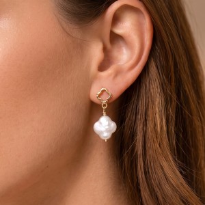 Wholesale 925 Sterling Silver Quatrefoil Baroque Pearl Drop Earrings 40500101 Wholesale 925 Sterling Silver Quatrefoil Baroque Pearl Drop Earrings 40500101